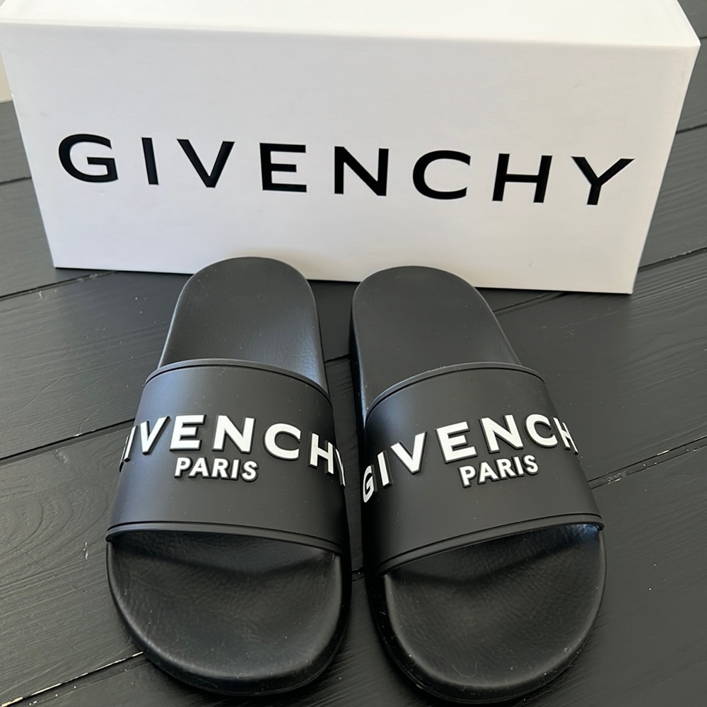 Givenchy Logo Pool Slides